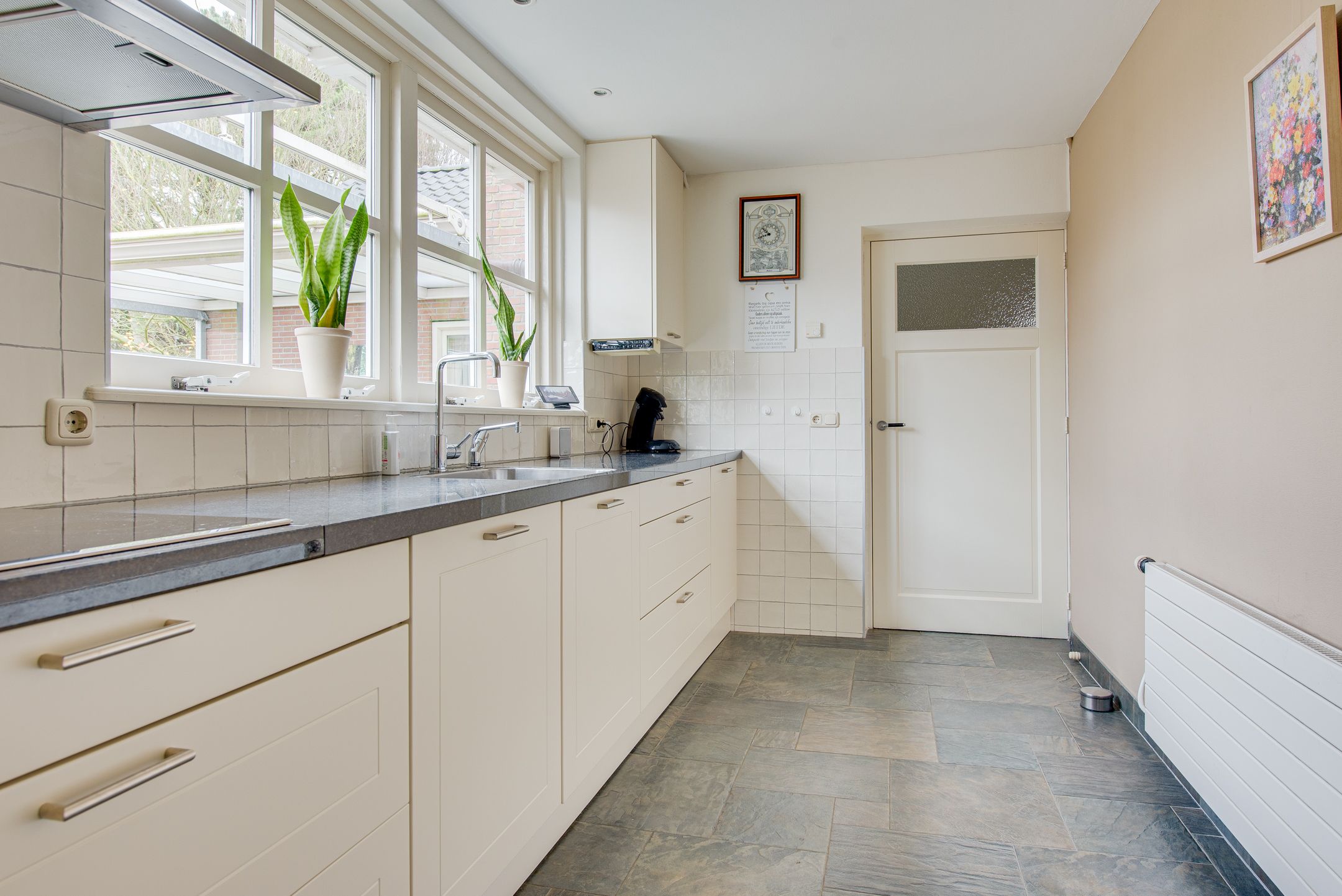 Foto 18 van Voorstraat 8