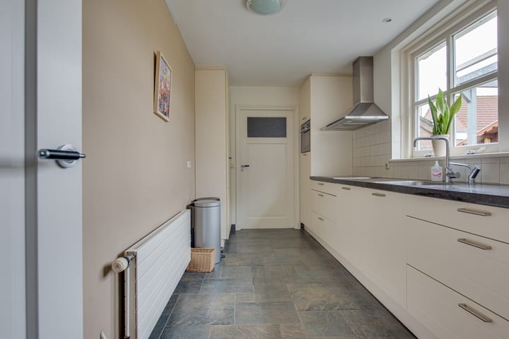 Foto 19 van Voorstraat 8