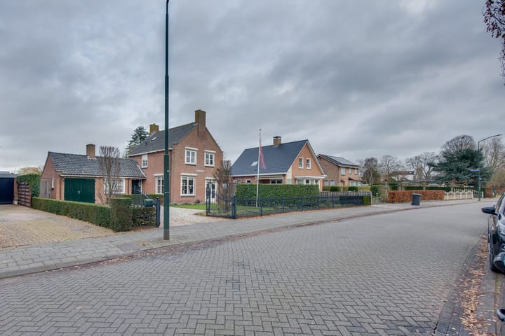 Foto 40 van Voorstraat 8