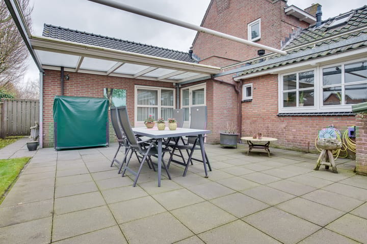 Foto 38 van Voorstraat 8