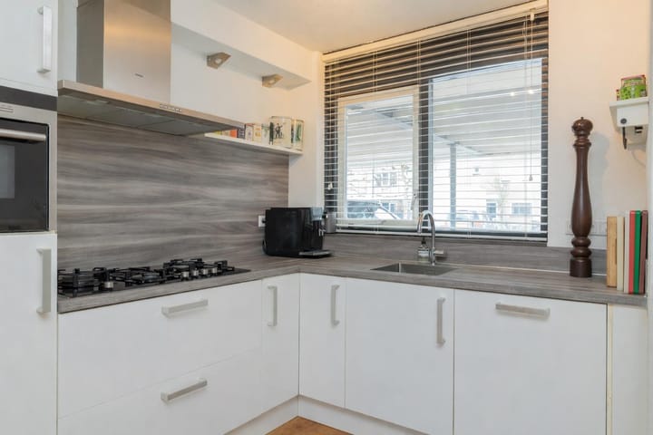 Photo 10 of Burgemeester Hermanslaan 11