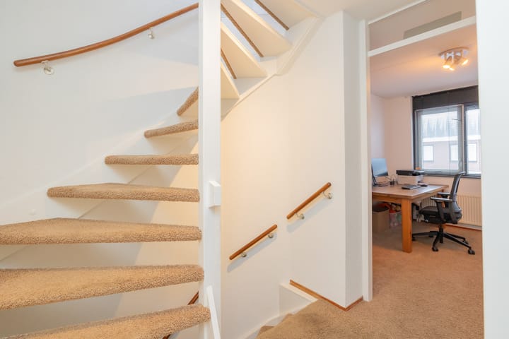 Photo 29 of Burgemeester Hermanslaan 11