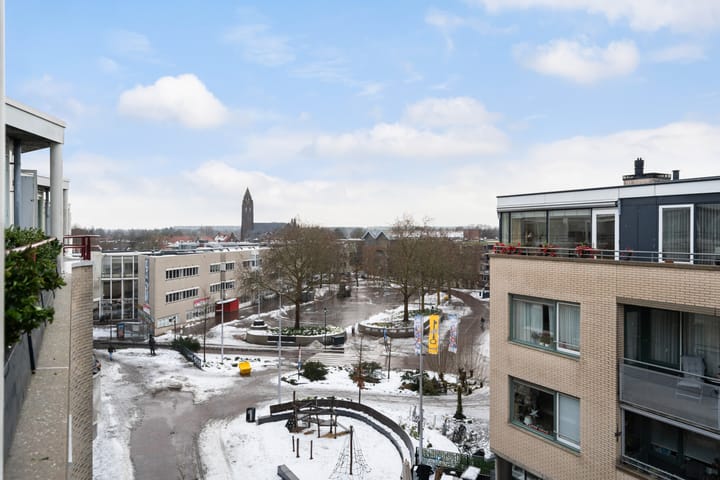 Foto 26 van Emmaplein 194