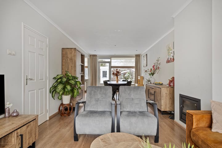 Foto 12 van Prins Clausstraat 11