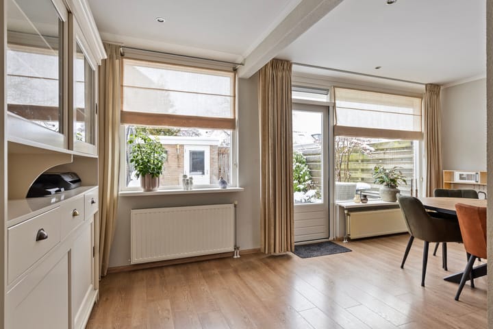 Foto 18 van Prins Clausstraat 11