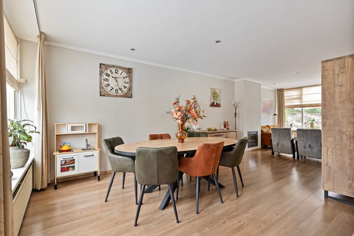 Foto 15 van Prins Clausstraat 11