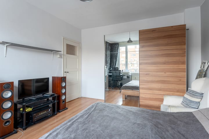 Foto 3 van Bredestraat 15-C