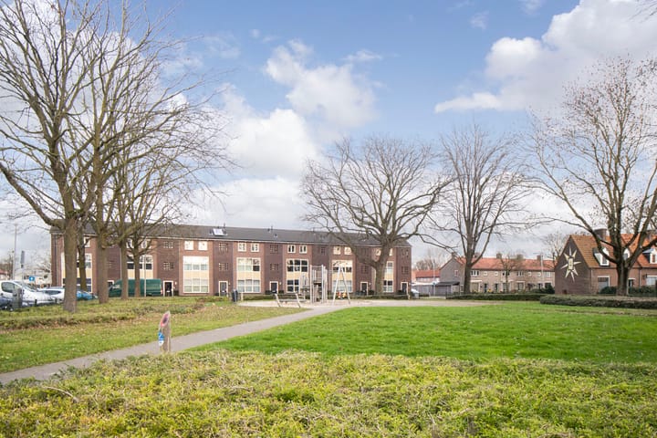 Foto 25 van Kamillelaan 6-A