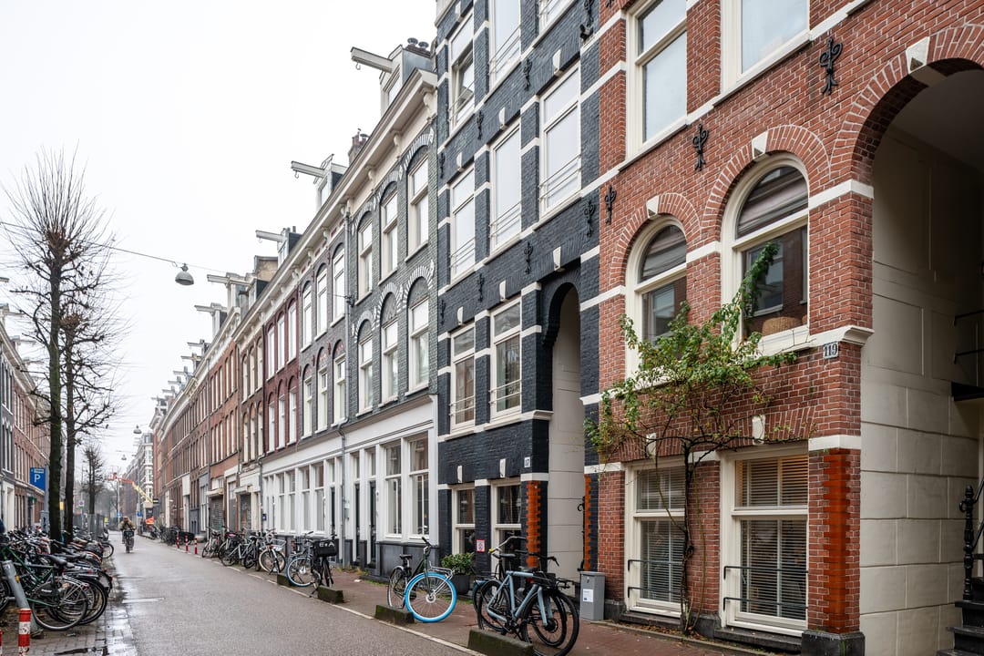 Photo 31 of Govert Flinckstraat 117-H