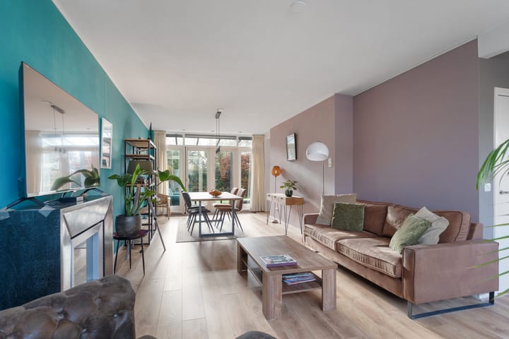 Photo 2 of Voorburgstraat 38