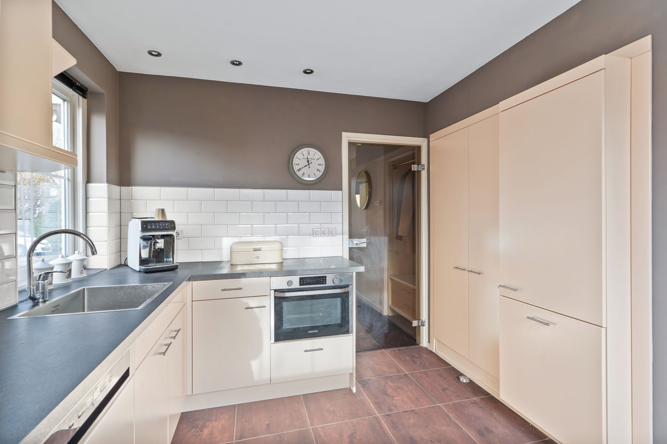 Photo 21 of Voorburgstraat 38