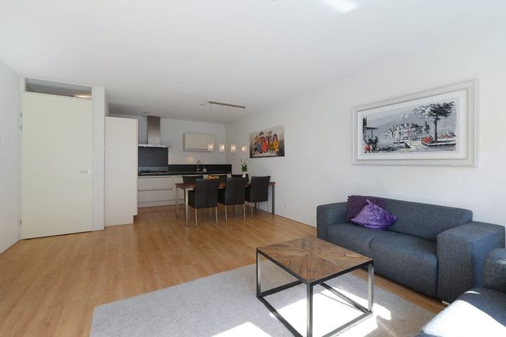 Photo 6 of Graaf Florisstraat 33