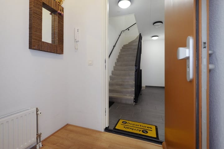 Photo 20 of Graaf Florisstraat 33