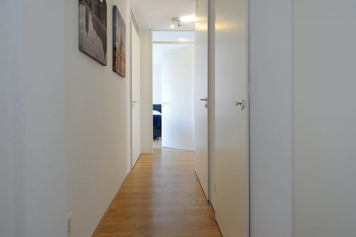 Photo 18 of Graaf Florisstraat 33