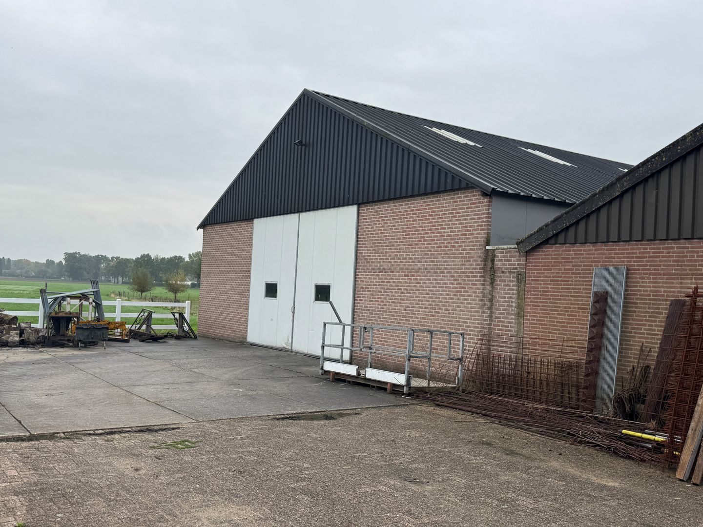 Bekijk foto 1 van Belversestraat 44