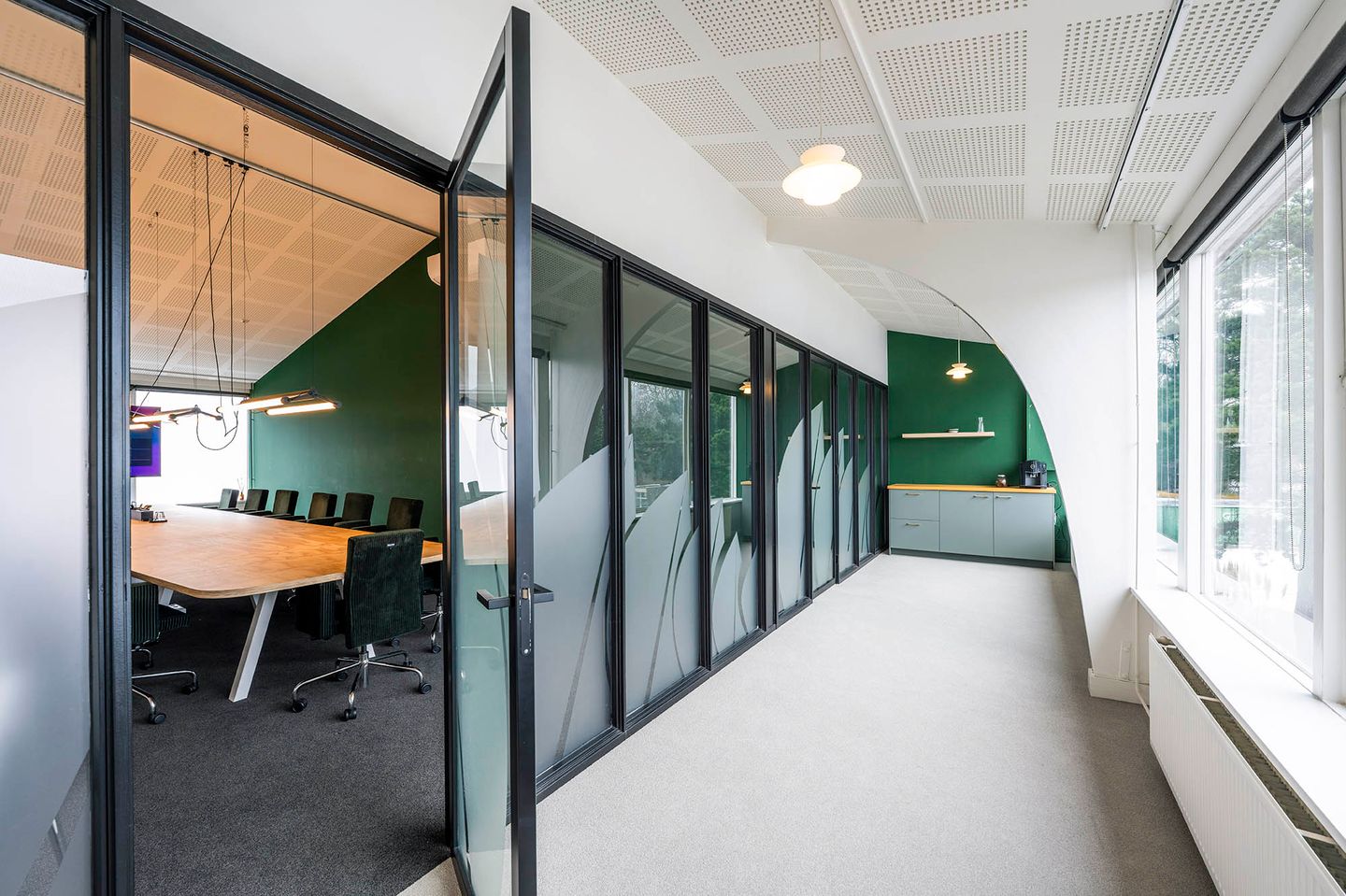 View photo 5 of Nieuwendammerdijk 538