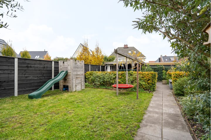 Foto 37 van De Zwaan 2