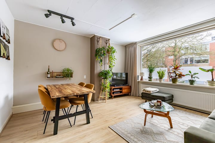 Foto 10 van Madame Curiestraat 16