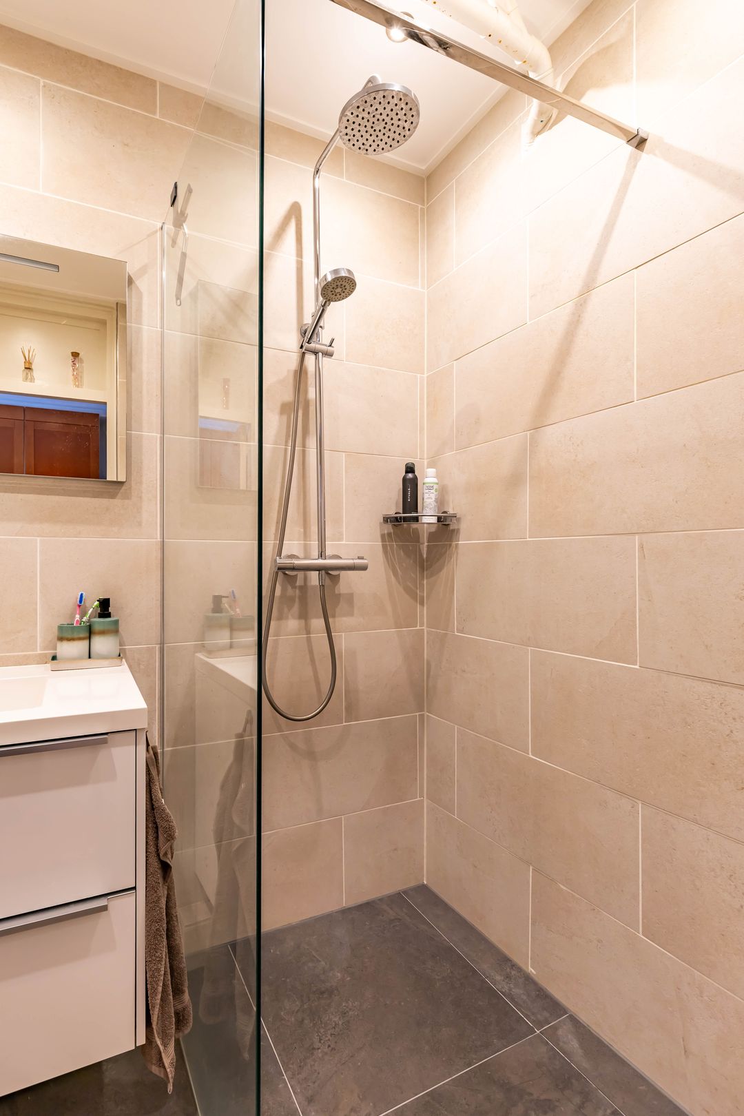 Foto 23 van Madame Curiestraat 16