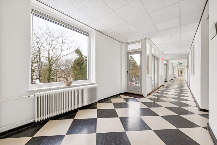 Photo 10 of Arnhemse Bovenweg 16-31