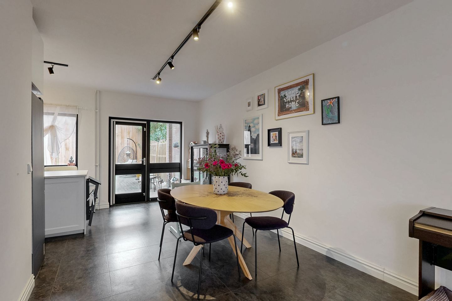 Foto 10 van Joost van den Vondelstraat 18