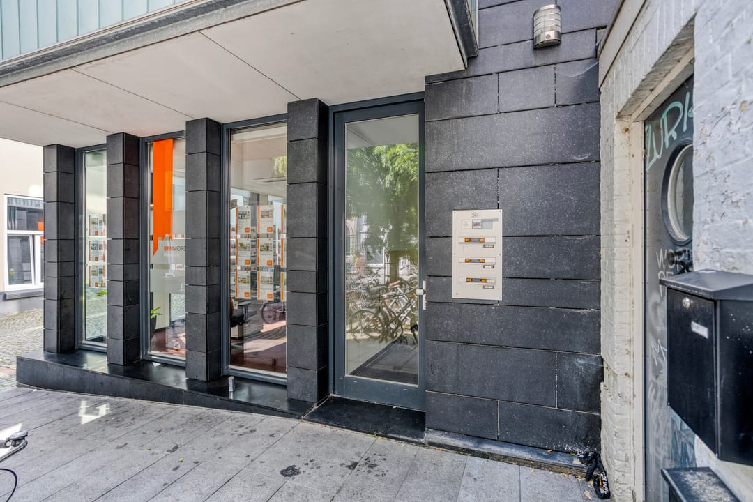 Foto 7 van Herdenkingsplein 50-D