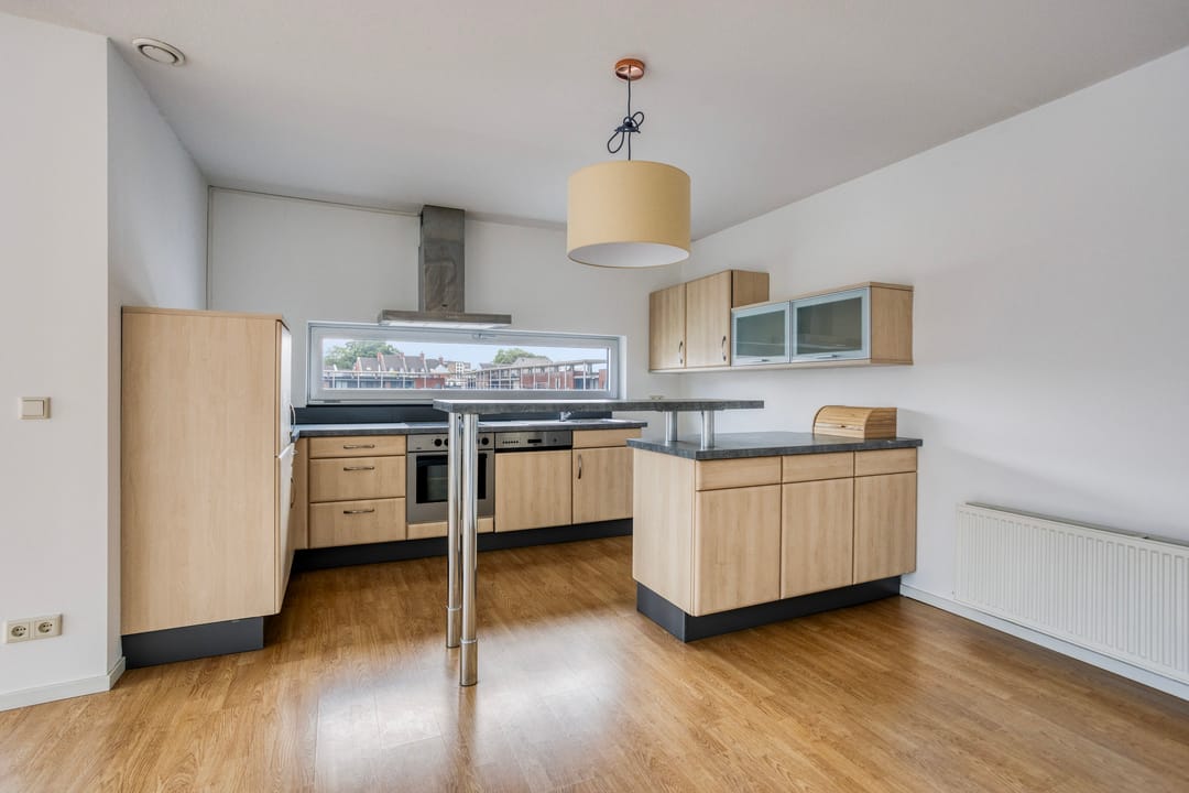 Foto 13 van Herdenkingsplein 50-D