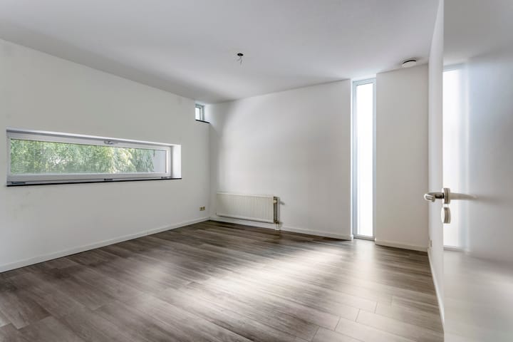 Photo 18 of Herdenkingsplein 50-B