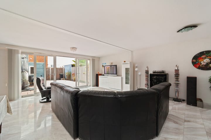 Foto 7 van Wethouder Fischerplantsoen 1