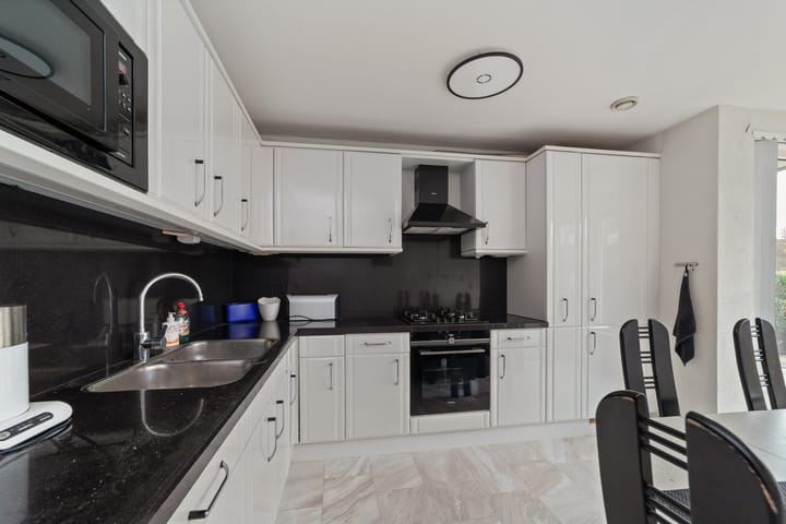 Foto 16 van Wethouder Fischerplantsoen 1