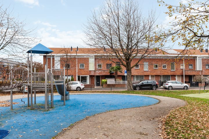 Foto 35 van Wethouder Fischerplantsoen 1