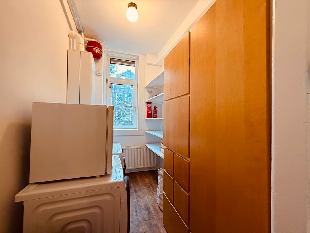 Photo 11 of Govert Flinckstraat 256-2