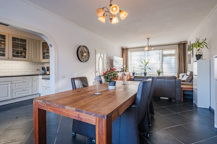 Foto 2 van Donauring 115