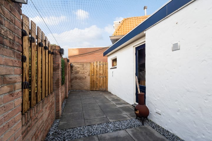 Photo 20 of van Alkemadestraat 23