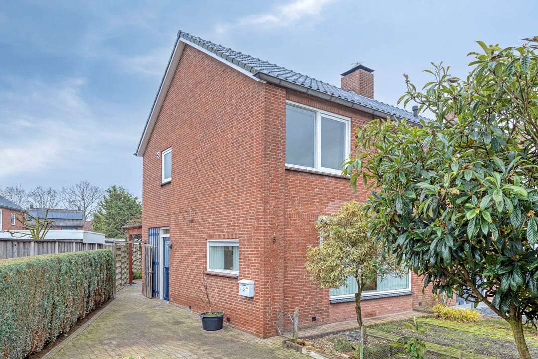 Foto 31 van IJsbaanstraat 5