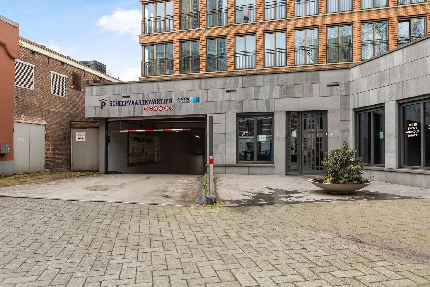 Foto 4 van Van Vollenhovenstraat 3-407