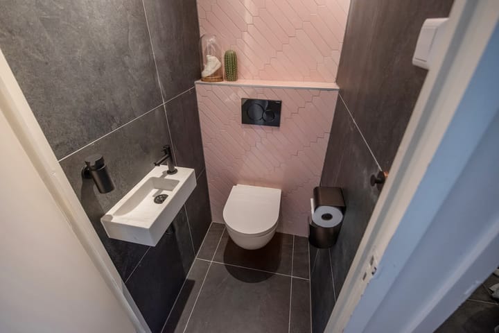 Photo 25 of Roland Holstlaan 870