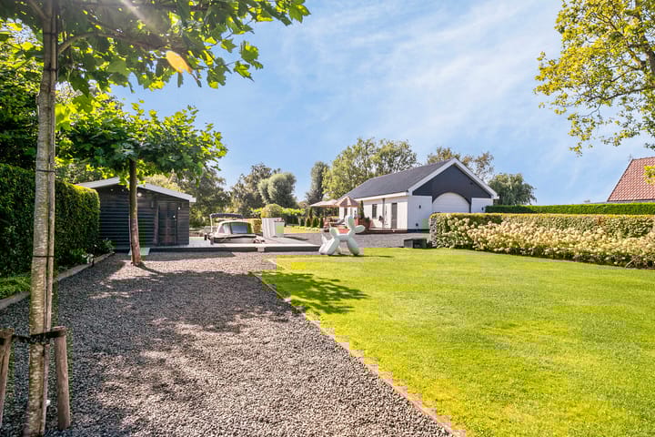 Foto 2 van Den Ilp 96