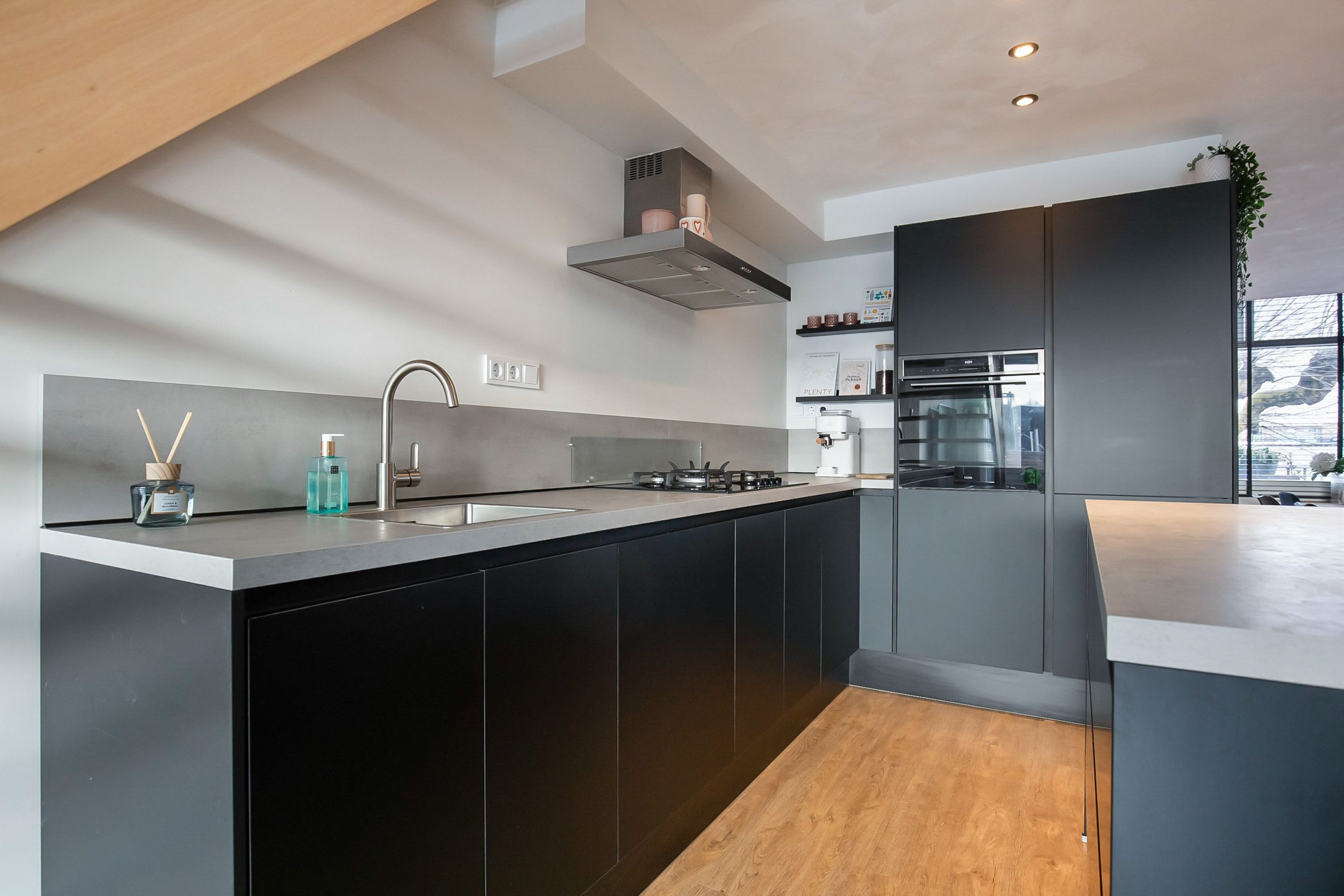 Photo 15 of Kerkstraat 1-C