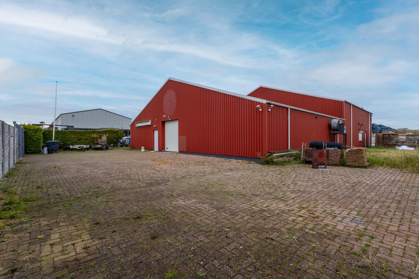 View photo 2 of Marconistraat 9