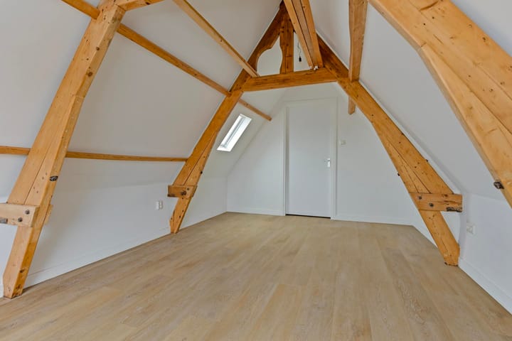 Foto 30 van Langestraat 17-B