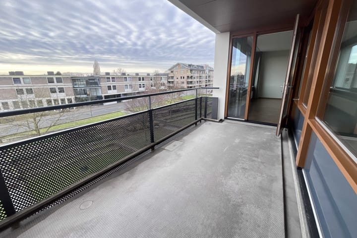 Photo 9 of Stationsplein 27