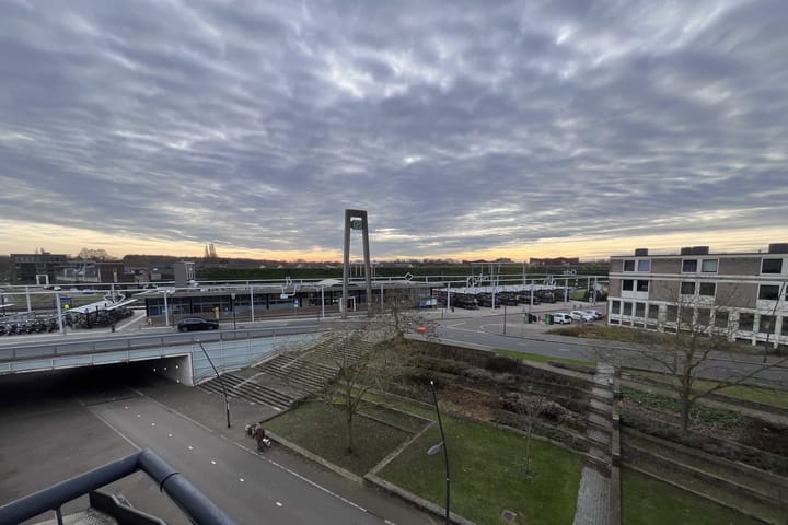 Photo 10 of Stationsplein 27