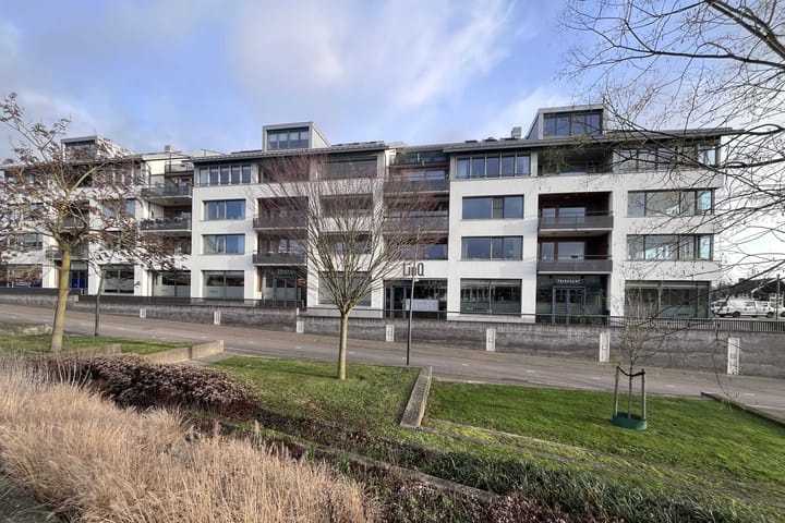 Photo 24 of Stationsplein 27