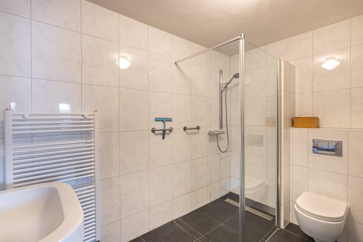 Foto 18 van Middelweg 88-B