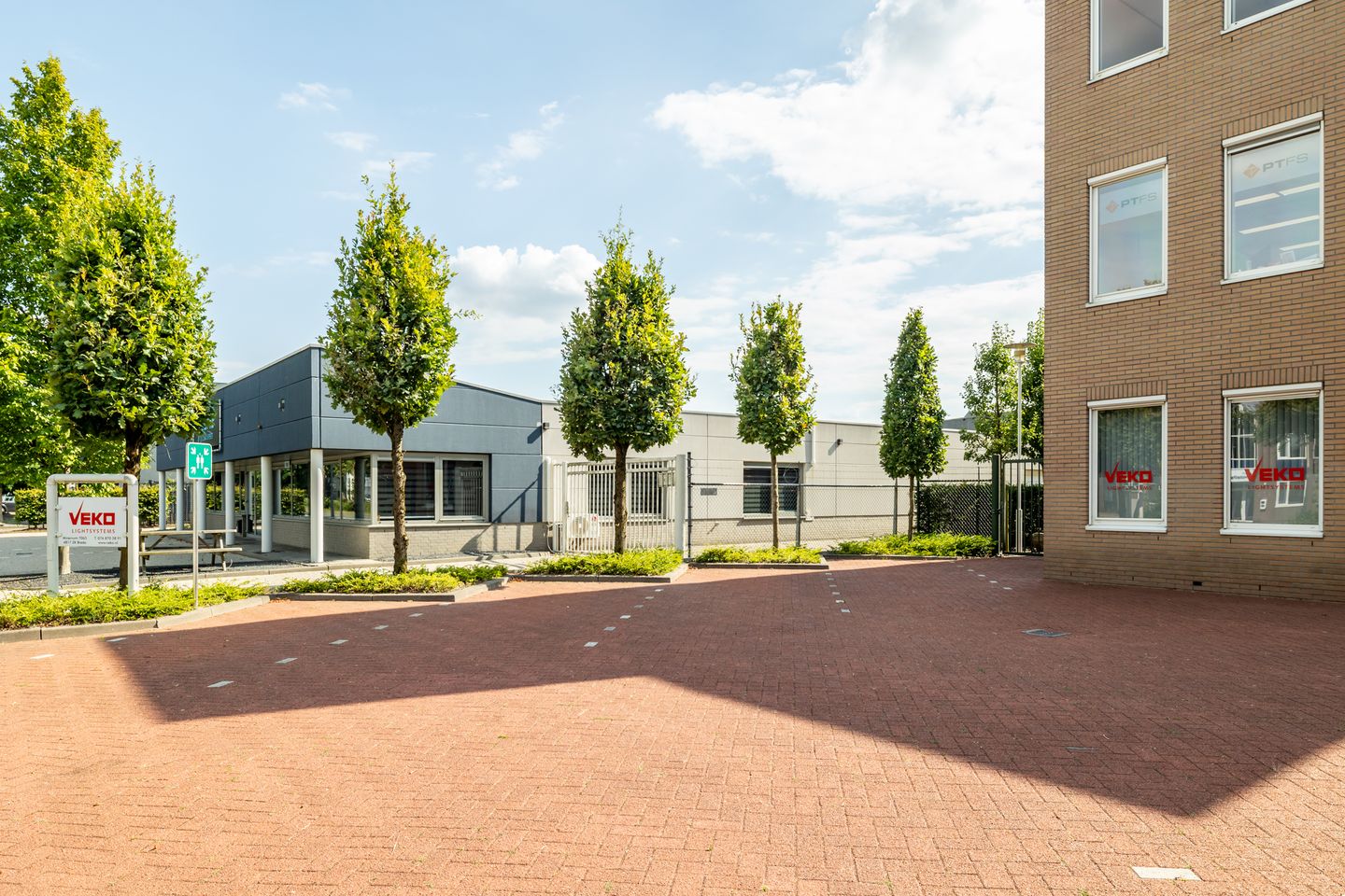 Bekijk foto 3 van Minervum 7065-A