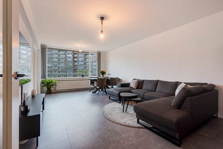 Foto 15 van Uitgeeststraat 50