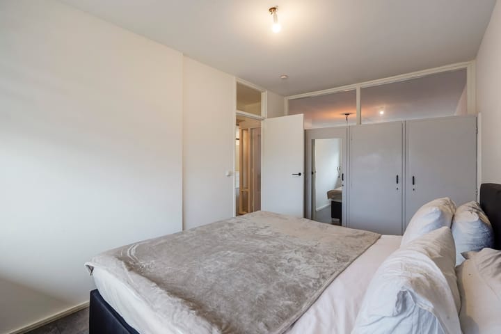 Foto 33 van Uitgeeststraat 50