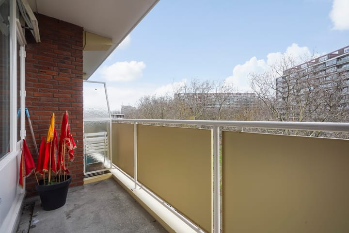 Foto 21 van Uitgeeststraat 50