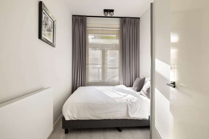 Foto 17 van Pieter Cornelisz. Hooftstraat 151-H